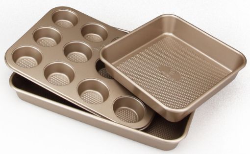 Westinghouse Baking Set Gold, 9.5" Sq cake pan, 12 cup muffin pan, 15.5" Rect pan