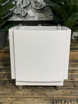 Izzo Alex Duetto IV PLUS 1 Group  White & Timber