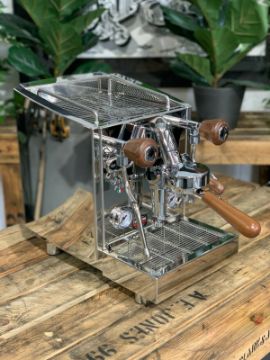 Izzo Vivi PID 1 Group Timber 