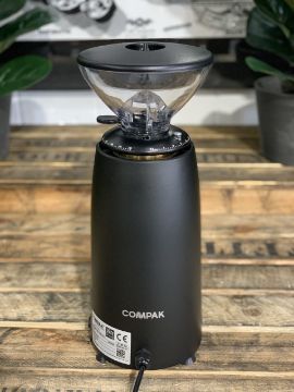 Compak K3 Push Black 