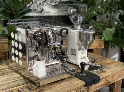 Rocket Appartamento 1 Group + Mazzer Mini Electronic 