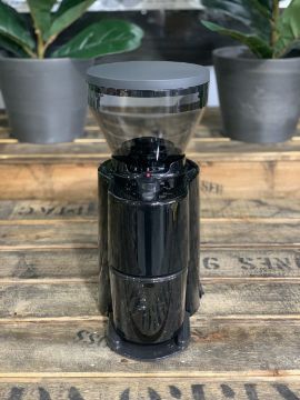 WPM Wellhome Pro Black