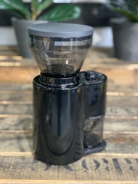 WPM Wellhome Pro Black