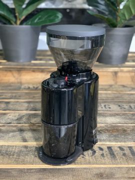 WPM Wellhome Pro Black