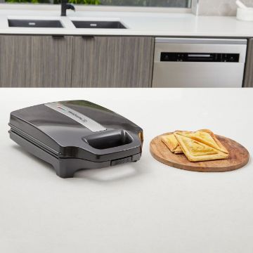 Westinghouse 4 Slice Toasted Sandwich Maker Black